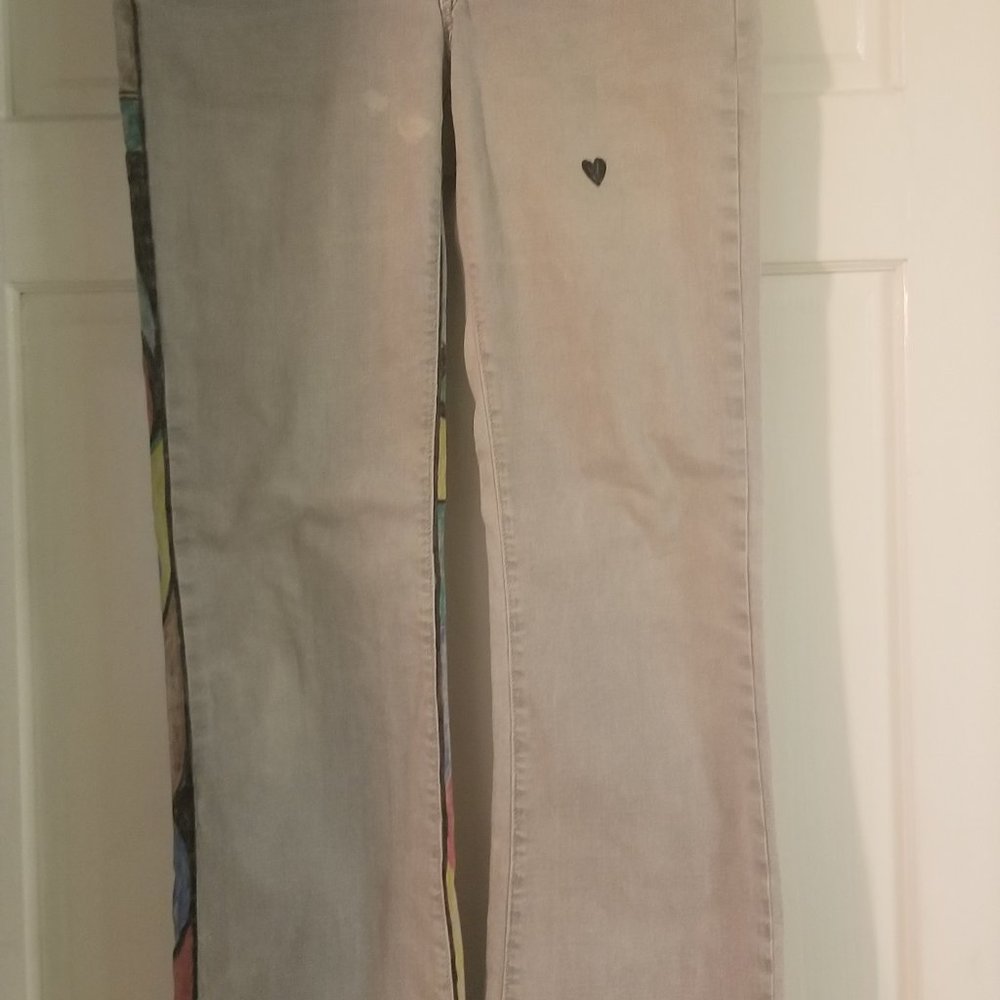 Jeans with design on the back